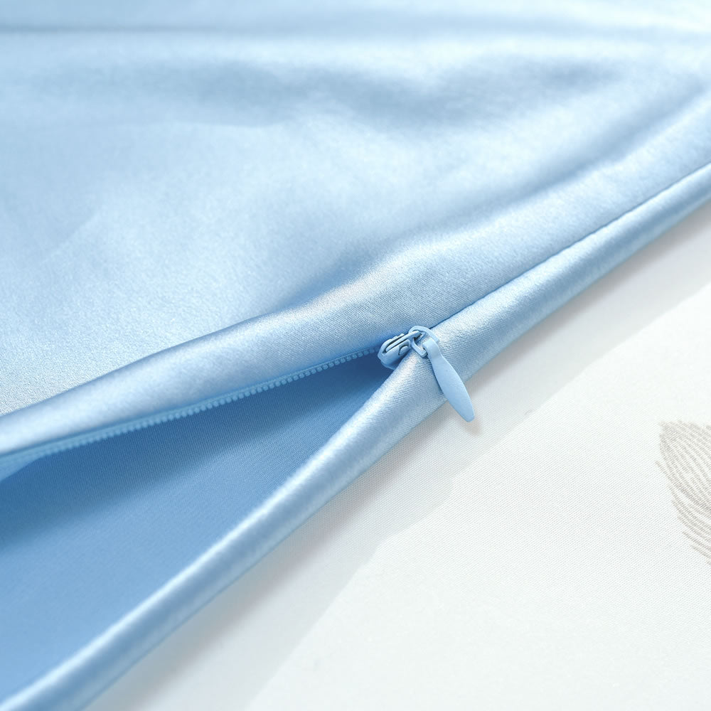 19 Momme Zippered Silk Pillowcase